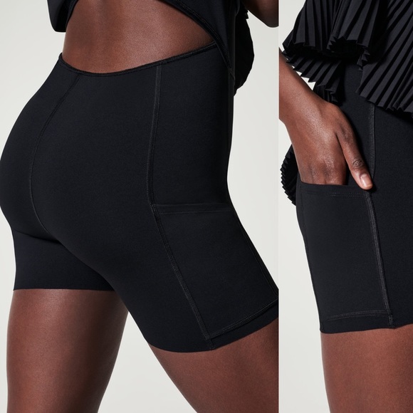 NWT Spanx Yes, Pleats! Exercise Tennis Dress in Very Black - Picture 3 of 9